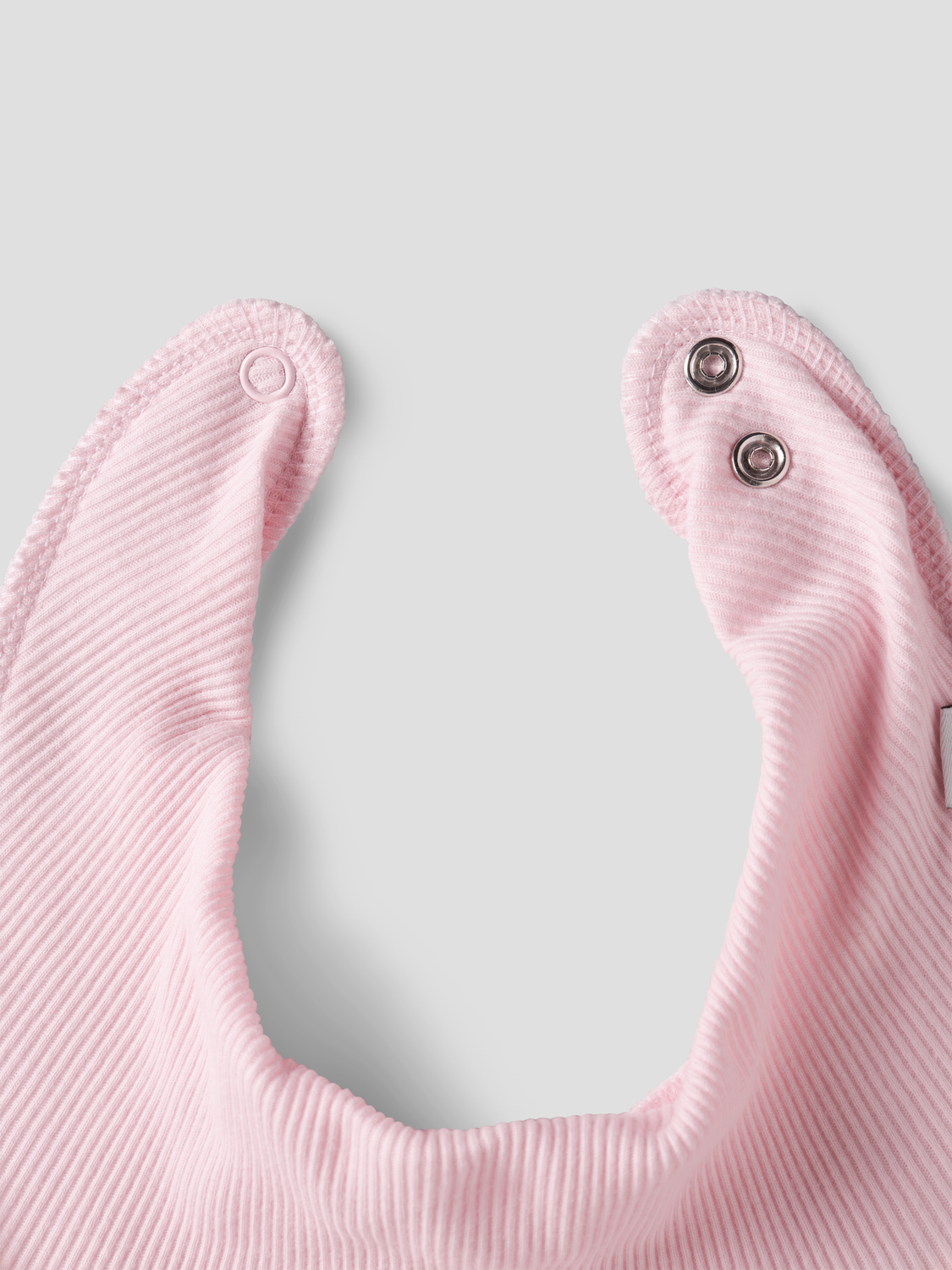 model_shot-front_full